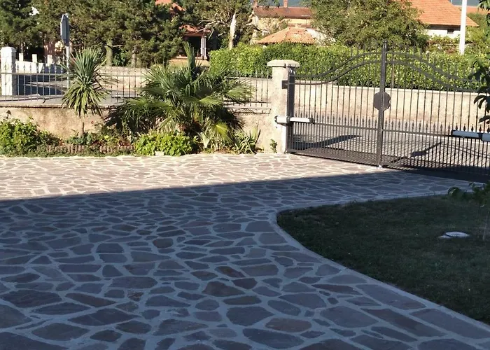 Drazice-grobnik Διαμέρισμα *